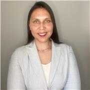 Profesora de matemática con amplia experiencia en enseñanza media y superior